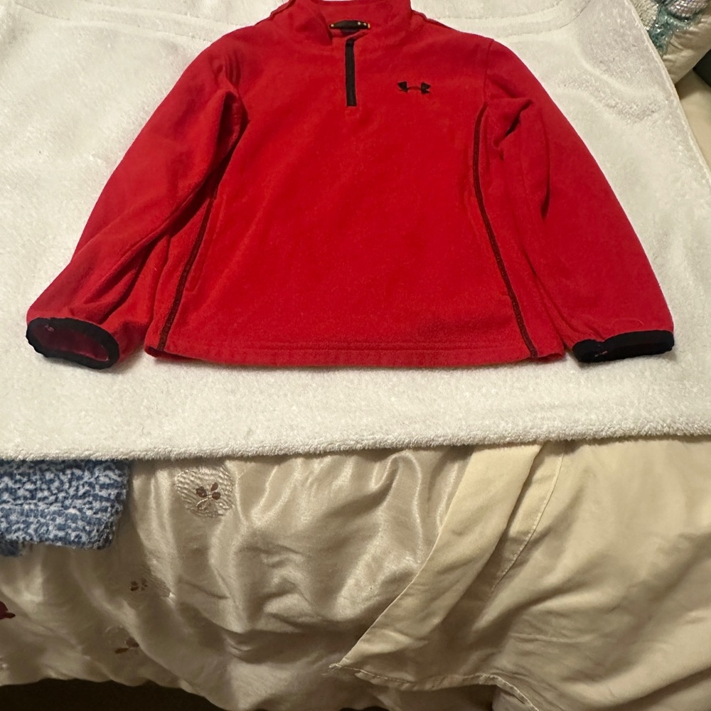Under Armour boys red 1/4 zip pullover size 6 long sleeve good condition